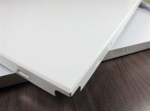 1431240194plain-clip-in